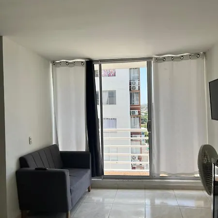 Apartamento Apartamento Economico A 10 Minutos Del Aeropuerto