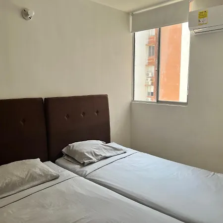 Apartamento Economico A 10 Minutos Del Aeropuerto Apartamento