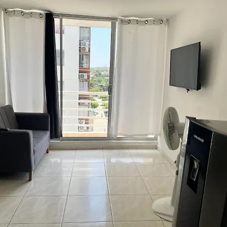 Apartamento Economico A 10 Minutos Del Aeropuerto * Cartagena